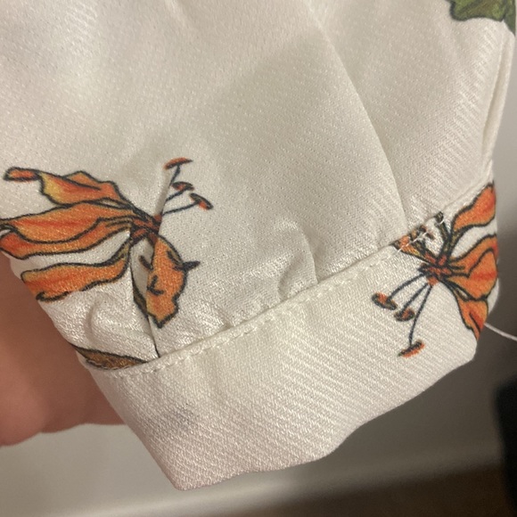 Botanical Print Bow Tie Blouse - Picture 4 of 5